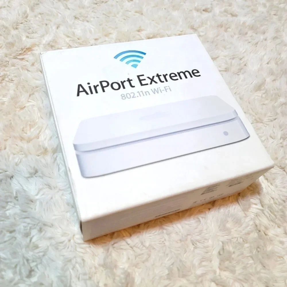 Apple Airport Extreme 802.11n Wi-fi Router Base Station Model No. A1354